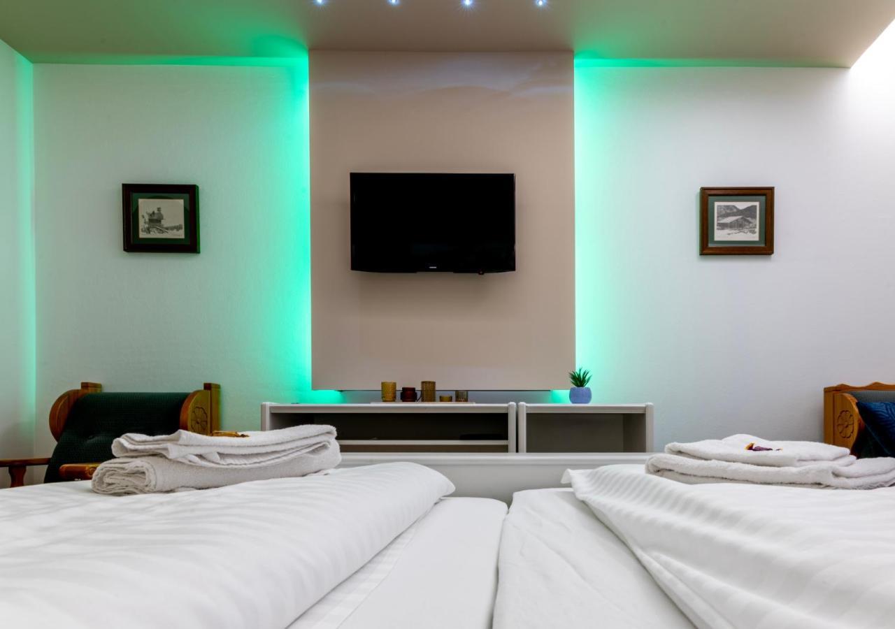 Hotel Aquamarin باد ميترندورف المظهر الخارجي الصورة